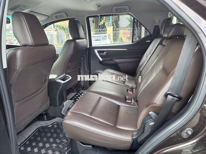 Toyota Fortuner 2019 Std Xăng Nâu