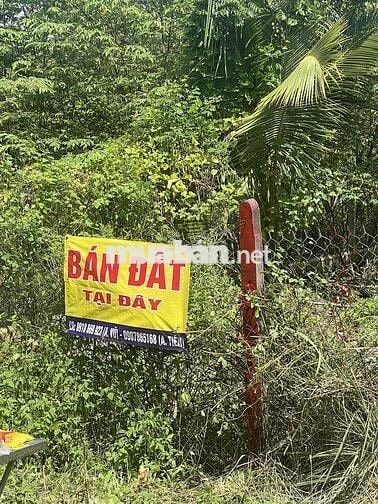 Bán Đất mặt tiền đường Cây Me Ng 5 X 33 =165m đã lên 100 m thổ cư