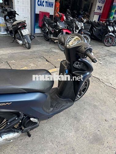 🟢🟢 Vision  Xanh đen 2023 xe đẹp ngay chủ có góp