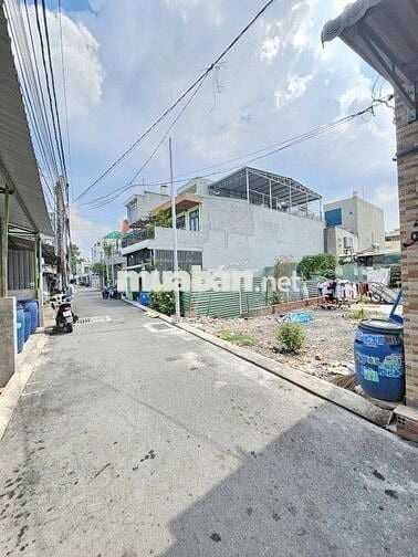Bán nhanh lô đất 130m2(5x26)-950 triệu đường nhựa cách cầu vượt 500m