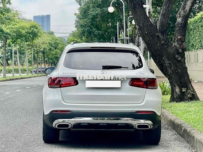Mercedes-Benz GLC200 4MATIC 2021 Trắng 40.000 km