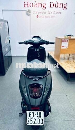 Piaggio Sprint 150 2024 Đen nhám