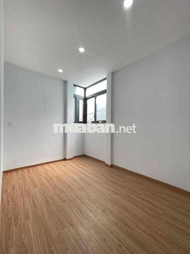 🔥 CHỈ 2 TỶ NHỎ GIỌT – NHÀ ĐẸP 3 TẦNG + SÂN THƯỢNG – PHÚ THỌ HOÀ