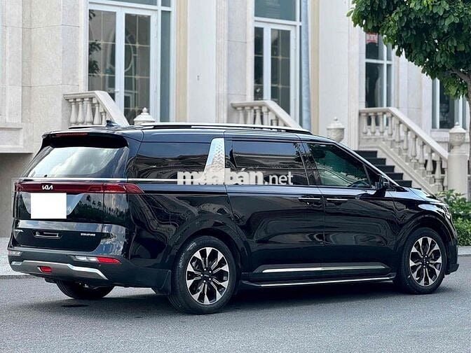 KIA Carnival Signature 2.2D 2022 Đen 64.000 km