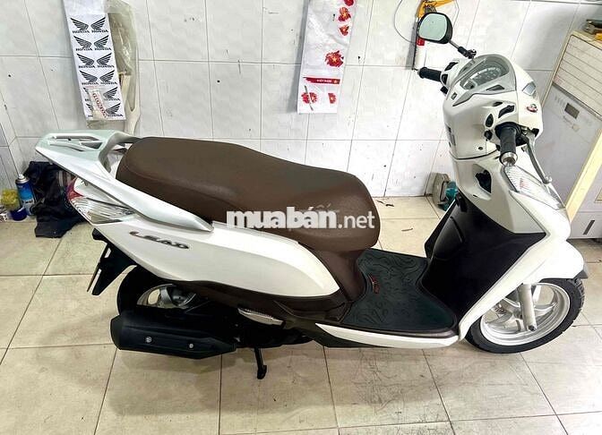 Honda Lead Trắng 125cc đk 2015