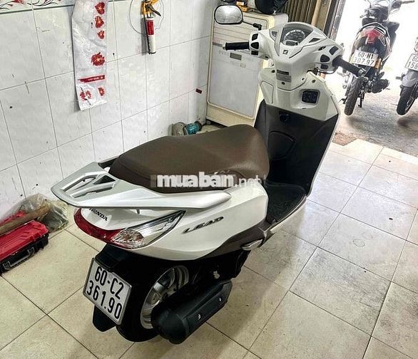 Honda Lead Trắng 125cc đk 2015
