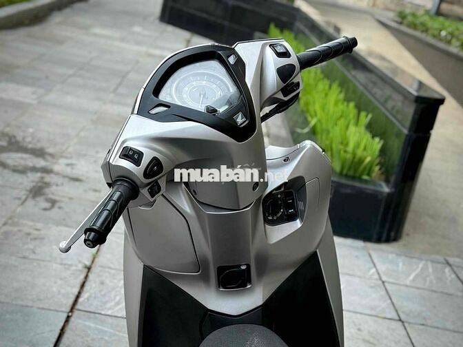 Honda Lead 125 4Val Special 2023 Bạc Nhám cao cấp