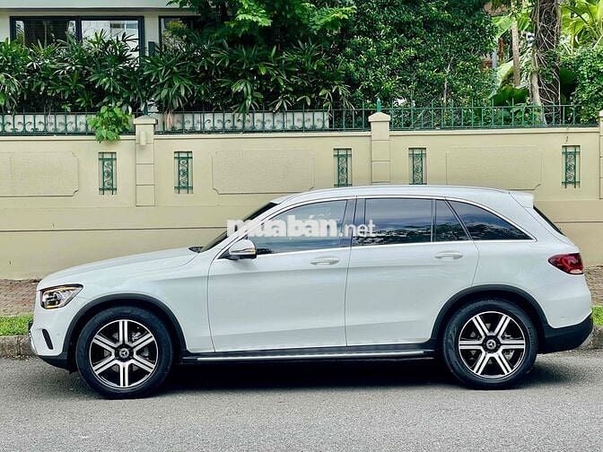 Mercedes-Benz GLC200 4MATIC 2021 Trắng 40.000 km