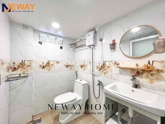 PHÒNG TRỌ CÓ GÁC RỘNG 40m2 - Ở 3 4 người - TÂN HƯƠNG - ĐẠI HỌC HUIT