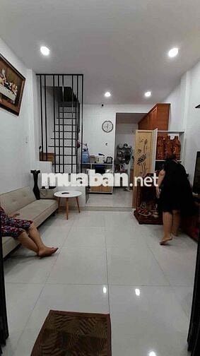 🔥 NHÀ XINH TRẦN VĂN ƠN – 2 TẦNG – 5 BƯỚC RA HẺM Ô TÔ –  21.8M², 3.5Tỷ