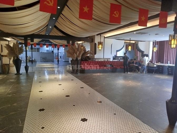  Cho thuê MBKD sàn tầng 2 toà Mipec 229 Tây Sơn, HN DT: 550m2.