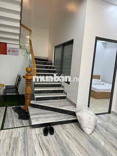 Bán nhà kiểu Biệt thứ 2 mặt tiền