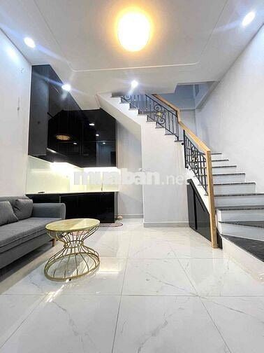 🔥 CHỈ 2 TỶ NHỎ GIỌT – NHÀ ĐẸP 3 TẦNG + SÂN THƯỢNG – PHÚ THỌ HOÀ