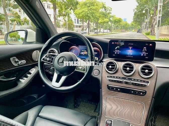 Mercedes-Benz GLC200 4MATIC 2021 Trắng 40.000 km