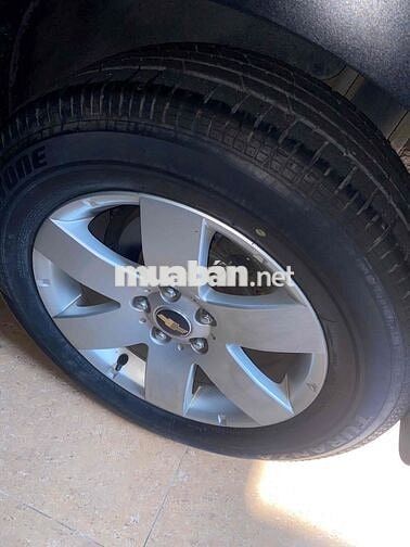 Chevrolet Captiva LT Số sàn 50000 km Đen