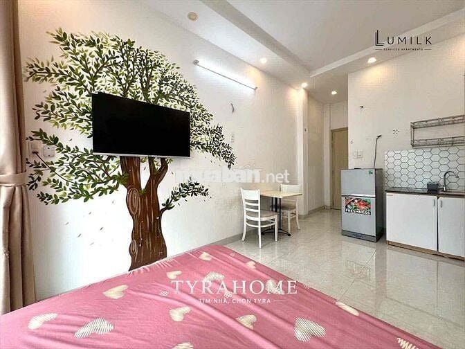 CHO THUÊ STUDIO BAN CÔNG LỚN FULL NỘI THẤT NGAY TRUNG TÂM QUẬN 1