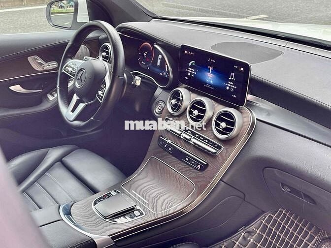 Mercedes-Benz GLC200 4MATIC 2021 Trắng 40.000 km