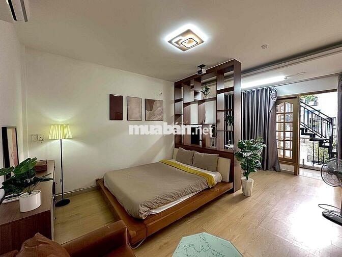 Village - 1PN - Tách Bếp Balcon - Nội Thất Xịn - Khuông Viên Đẹp - Q1