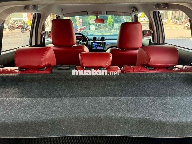 Suzuki Swift 2020 Trắng Da Nappa