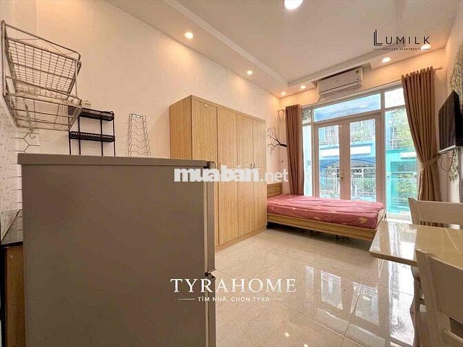CHO THUÊ STUDIO BAN CÔNG LỚN FULL NỘI THẤT NGAY TRUNG TÂM QUẬN 1