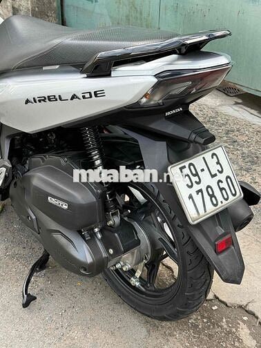 Honda Air Blade 125 2021 Bạc 13.000 km