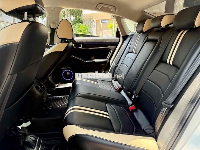 Honda Civic G 2022 Trắng 1.5L Turbo Thái Lan