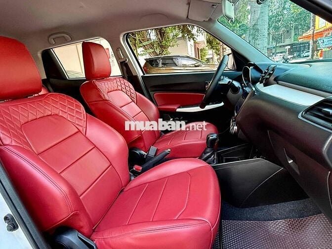 Suzuki Swift 2020 Trắng Da Nappa