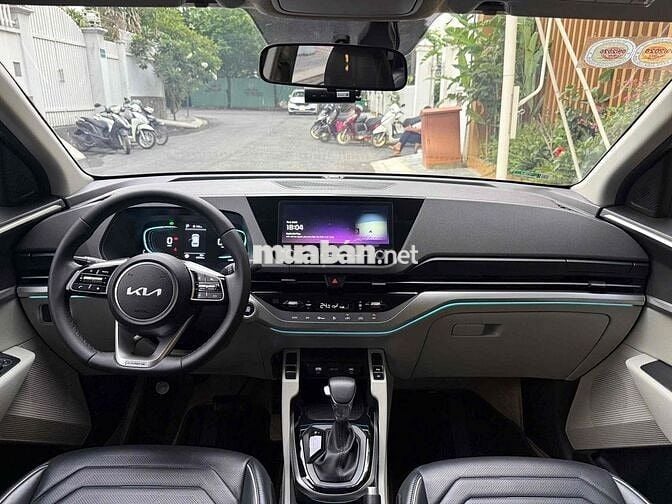 Kia Carens 1.5 Luxury 2025 Trắng 19.000 km