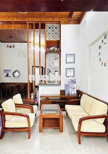 CHO THUÊ NHÀ C4 MT TẠ MỸ DUẬT   Diện tích : 90m Nhà có 2pn,2wc,sân để