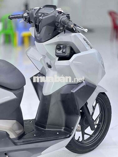 Honda Vario 160 ABS 2023 bst 9c nợ xấu trả 50% ạ