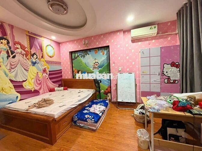 Biệt Thự Nguyên Căn Trệt 3 Lầu Đường 15m Ngang 9x20 Đầy Đủ Nội Thất