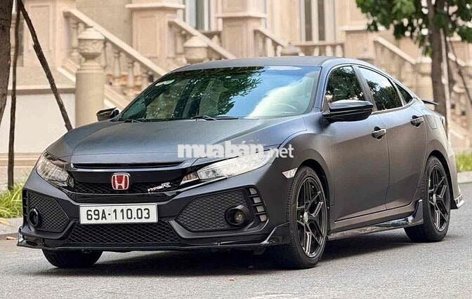 Honda Civic 1.8G Type R 2019 Đen nhám