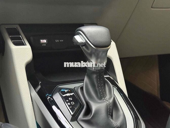 Kia Carens 1.5 Luxury 2025 Trắng 19.000 km