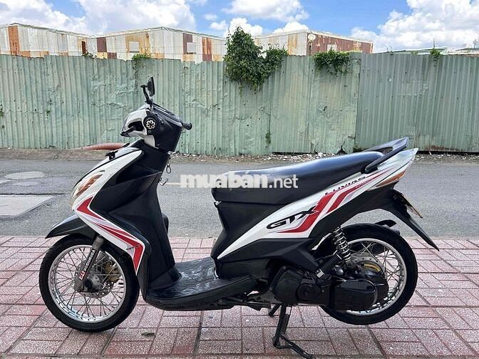 Yamaha Luvias GTX 2011 biển 93 máy ngon mạnh vọt!