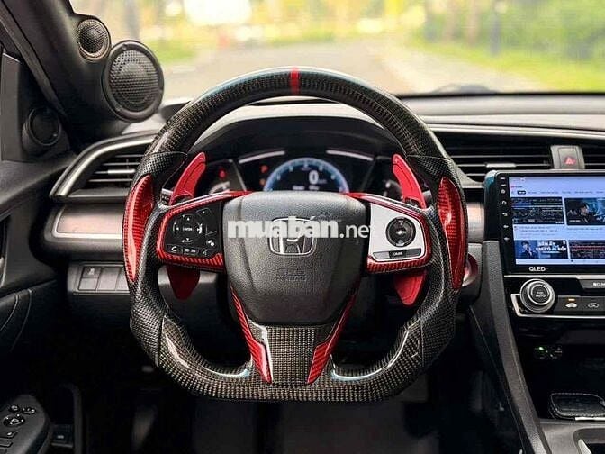 Honda Civic 1.8G Type R 2019 Đen nhám