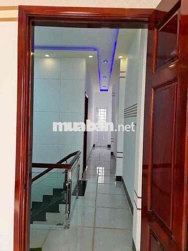 BÁN NHÀ TRUNG TÂM LỘ 20- SÁT MT NGUYỄN VĂN CỪ
