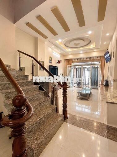 Chủ Ngộp Gấp Bán Nhà Đẹp tại Lê Trọng Tấn, DT 80m2, nở hậu tài lộc,hxh