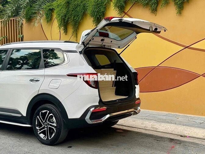 Kia Carens 1.5 Luxury 2025 Trắng 19.000 km