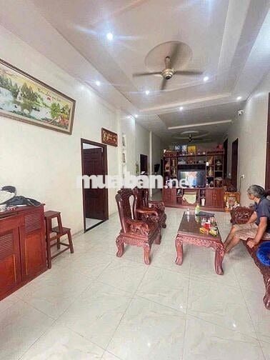 Cho Thuê Nhà Vườn (3PN) sân rộng rãi, KP9 Tân Phong, Biên Hoà- giá:7tr