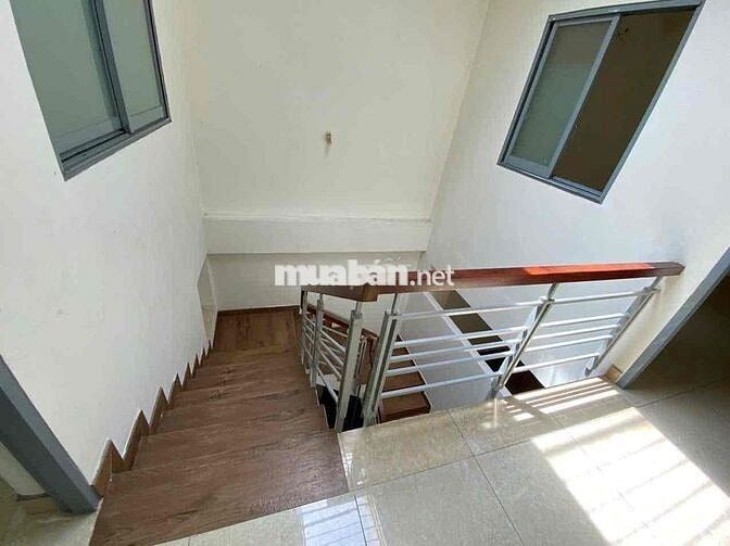 cho thuê nhà mtkd khu bàu cát tân bình. DT: 4m x 15m 1 lầu giá 16tr