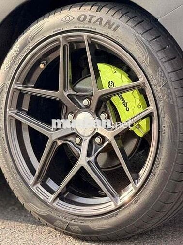Honda Civic 1.8G Type R 2019 Đen nhám