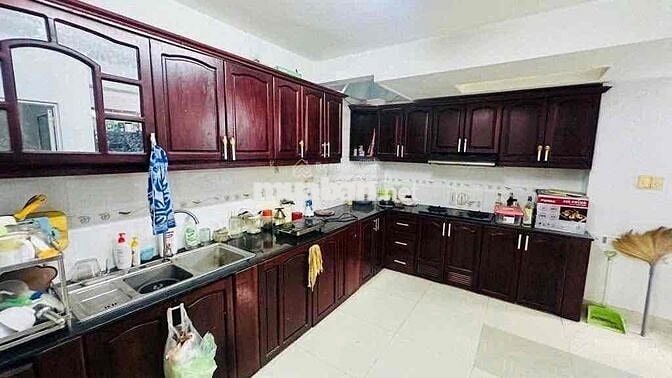 Mặt tiền Nguyễn Bá Tòng - chợ Bà Hoa ✅ DT 4.4x13m, 3 Tầng 💥Giá 14.5tr