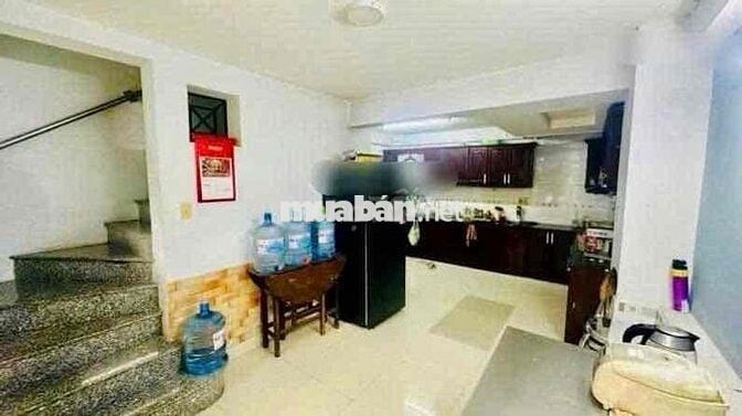 Mặt tiền Nguyễn Bá Tòng - chợ Bà Hoa ✅ DT 4.4x13m, 3 Tầng 💥Giá 14.5tr