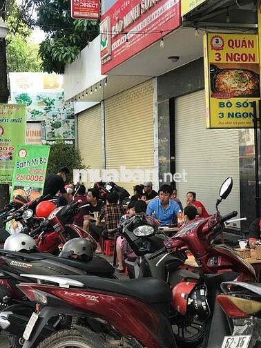 Tuyển nhân viên phục vụ quán bò né