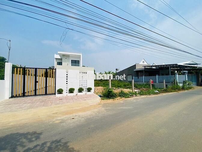 Em Cần Bán 2 Lô Đất Như Hình ở Gần Chợ Tân Bình, Ngã Tư Tân Triều