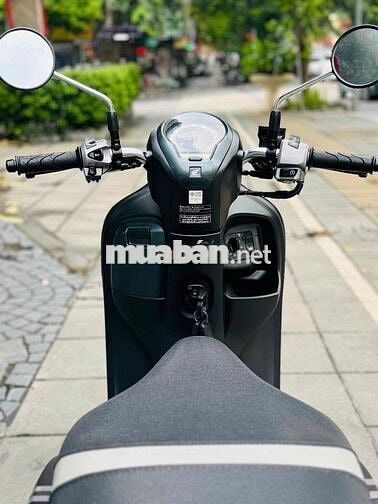 Honda Scoopy 110i 2022 Đen sần 6000 km nhập thái