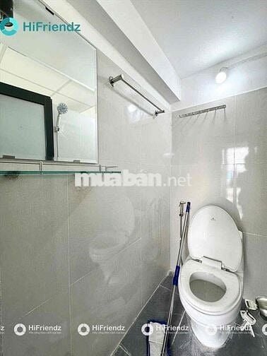 CĂN HỘ DỊCH VỤ CÓ BAN CÔNG GIÁ RẺ