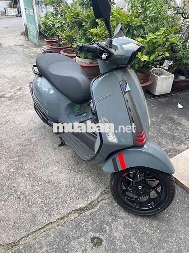 Piaggio Vespa Sprint 2025 Xám 800km