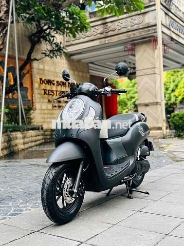 Honda Scoopy 110i 2022 Đen sần 6000 km nhập thái