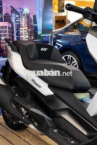 BMW Motorrad C400GT Diamond White 2025